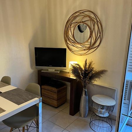 Appartement T2 Avec Terrasse Centre Ville D'Aix En Provence Aix-en-Provence Extérieur photo