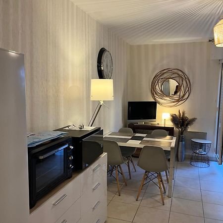 Appartement T2 Avec Terrasse Centre Ville D'Aix En Provence Aix-en-Provence Extérieur photo